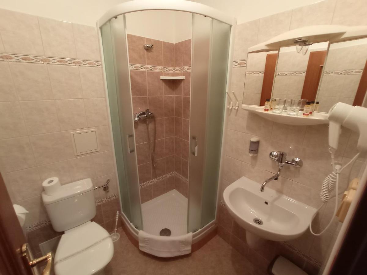 Ranc Kostelany Otel Kroměříž Dış mekan fotoğraf